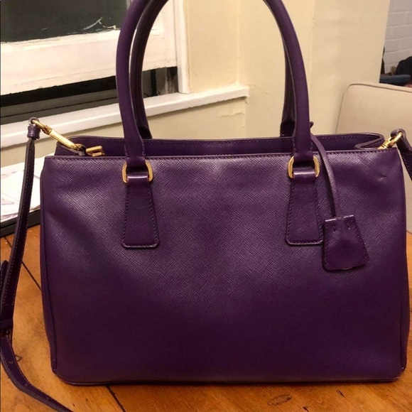 Prada Saffiano Purse - Picture 5 of 11